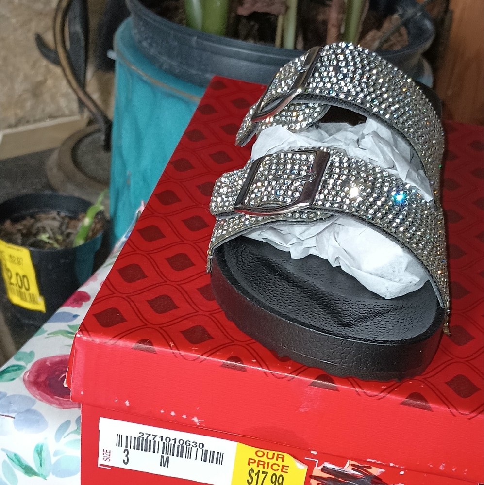 Girls diamond sandals